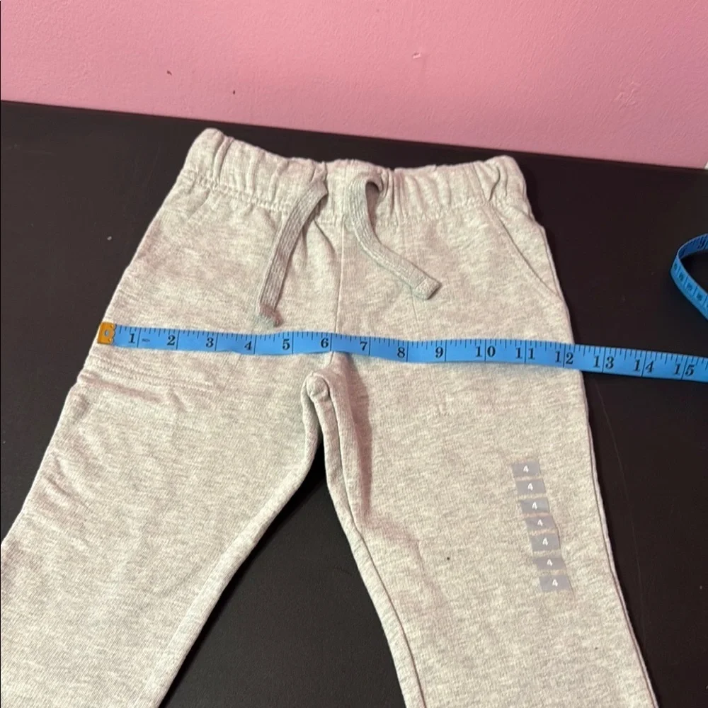OshKosh B'gosh Gray Joggers girl 4
